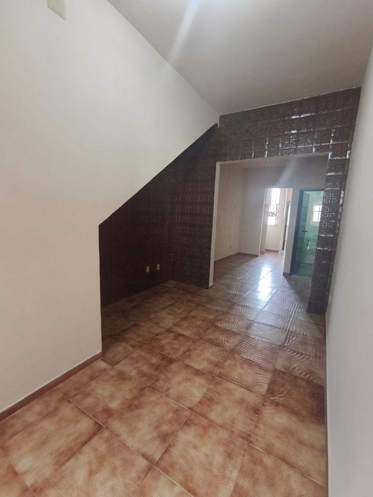 ? Alugo casa com 3 quartos - Méier