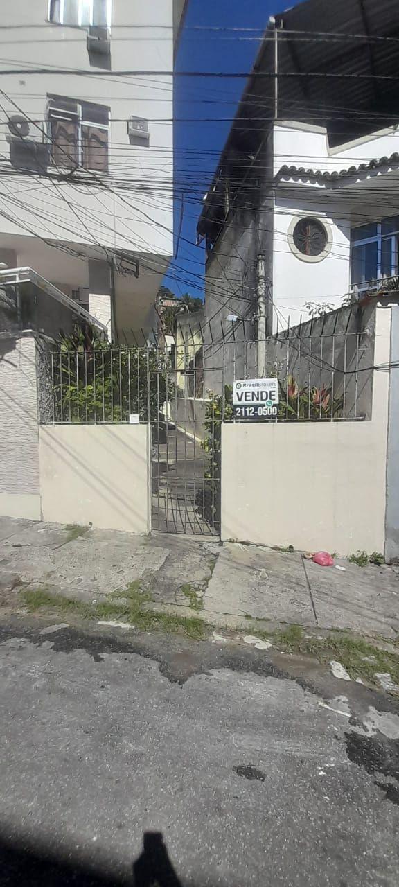 ? Apartamento à Venda - Coladinho na Rua Aquidabã! ?