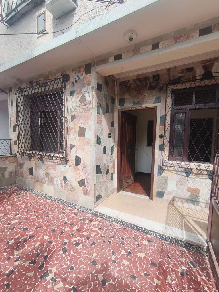 ? CASA PARA ALUGAR NA RUA ALMEIDA BASTOS ? ENCANTADO