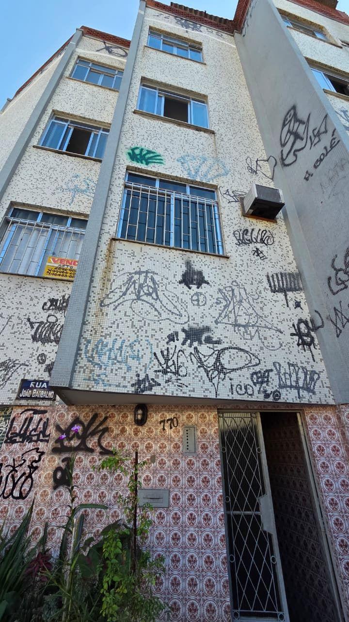 ? APARTAMENTO COM COBERTURA ? RUA JOÃO BARBALHO