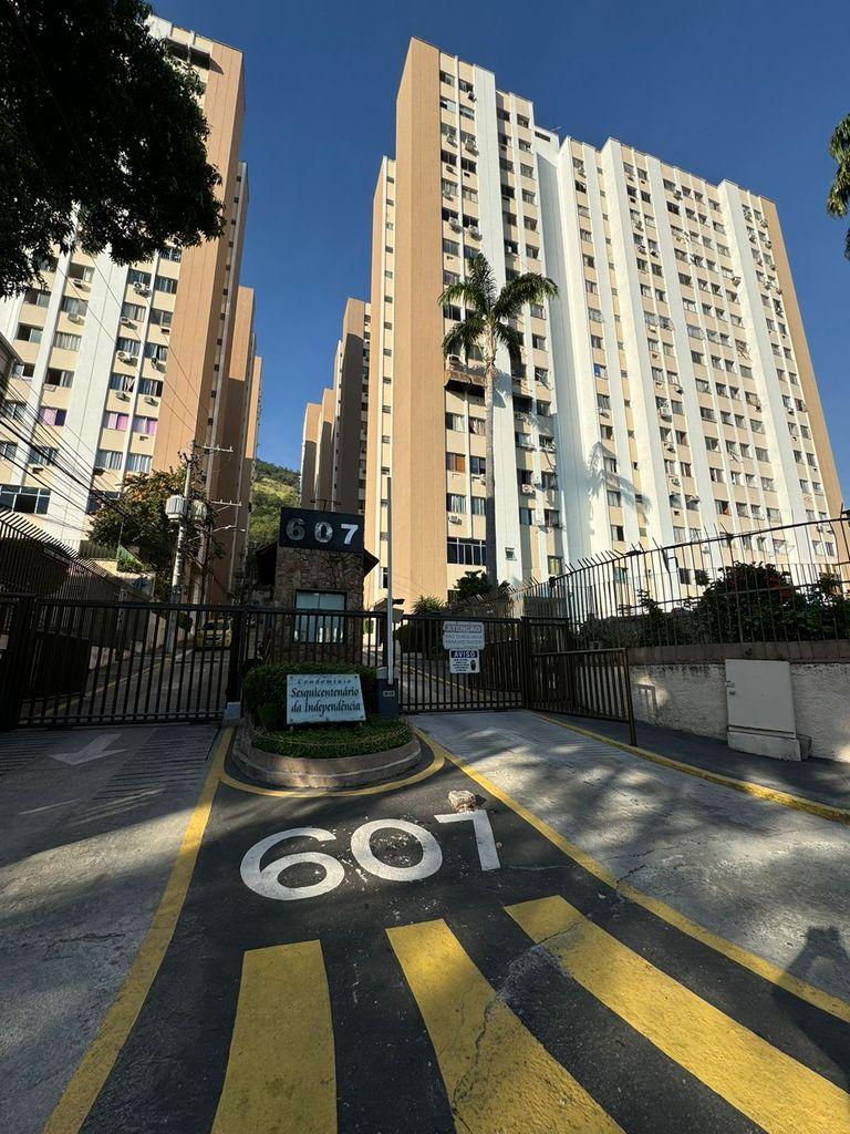 ? Apartamento à Venda no Engenho Novo ? Rua Araujo Leitão