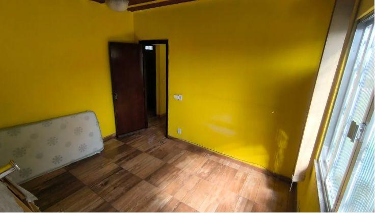 ? CASA COM TERRAÇO E CHURRASQUEIRA ? RUA CONDE DE REZENDE