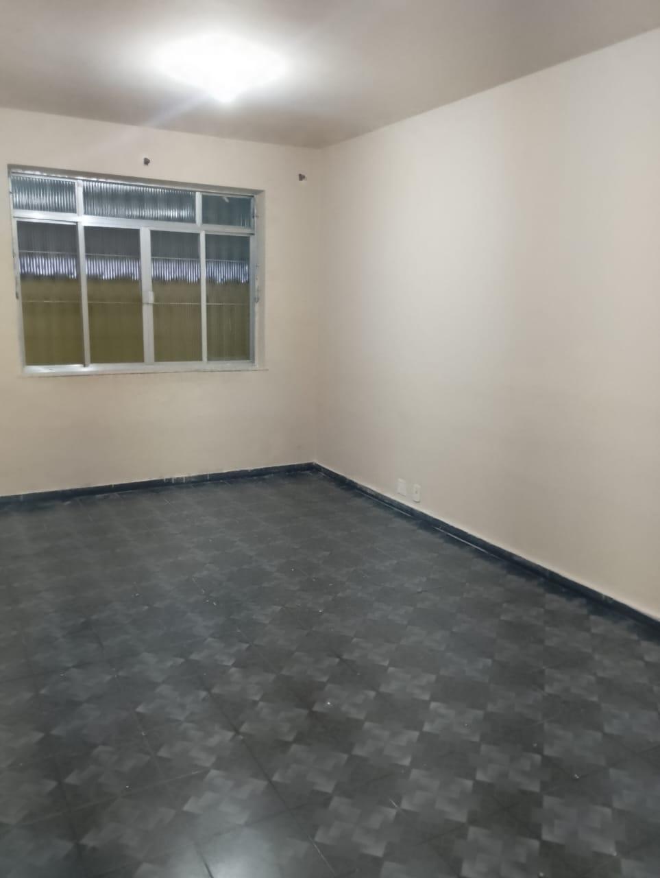 Casa de Vila 2 Quartos - Rua Marechal Foch