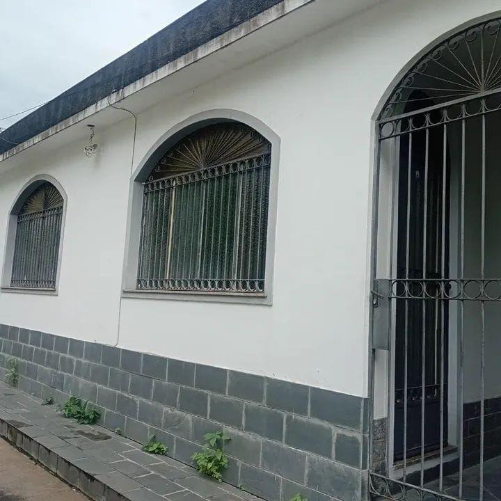 ? Casa à venda em Marechal Hermes ? Rua Comandai