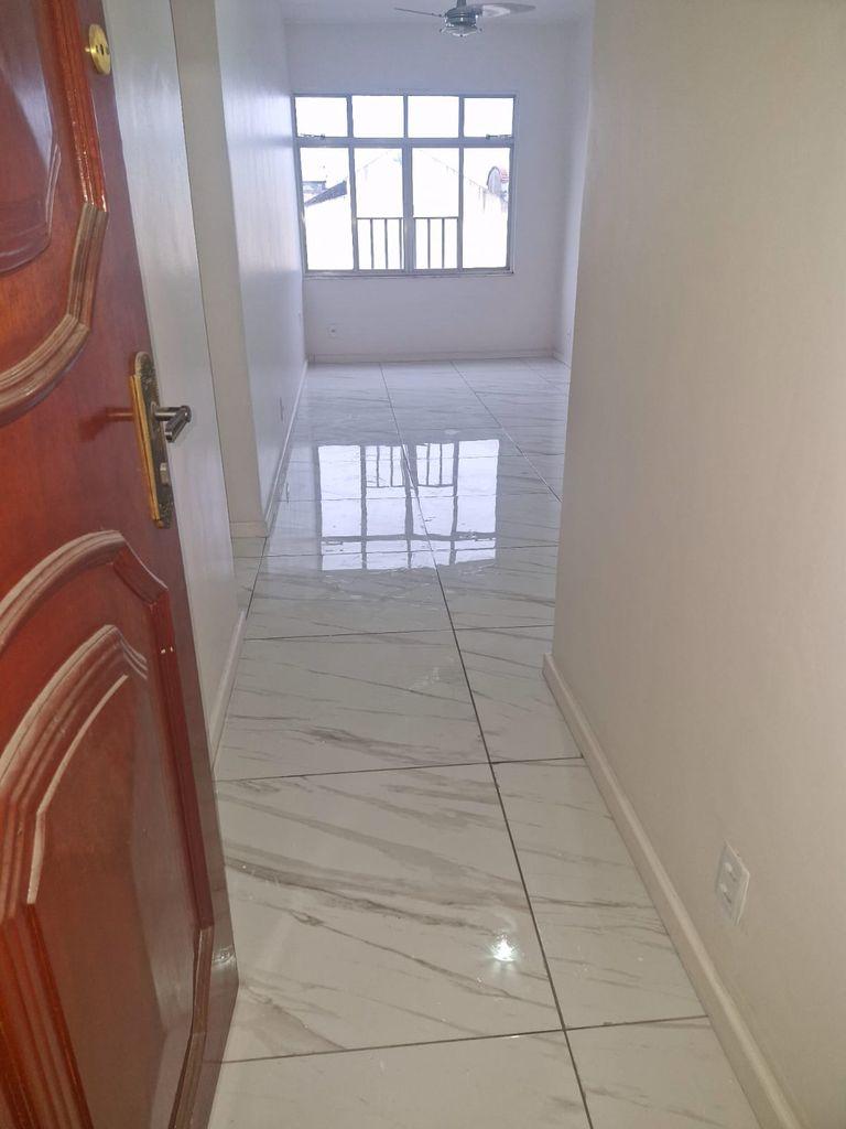 ? Apartamento à Venda em Madureira ? Rua Mano Décio da Viola