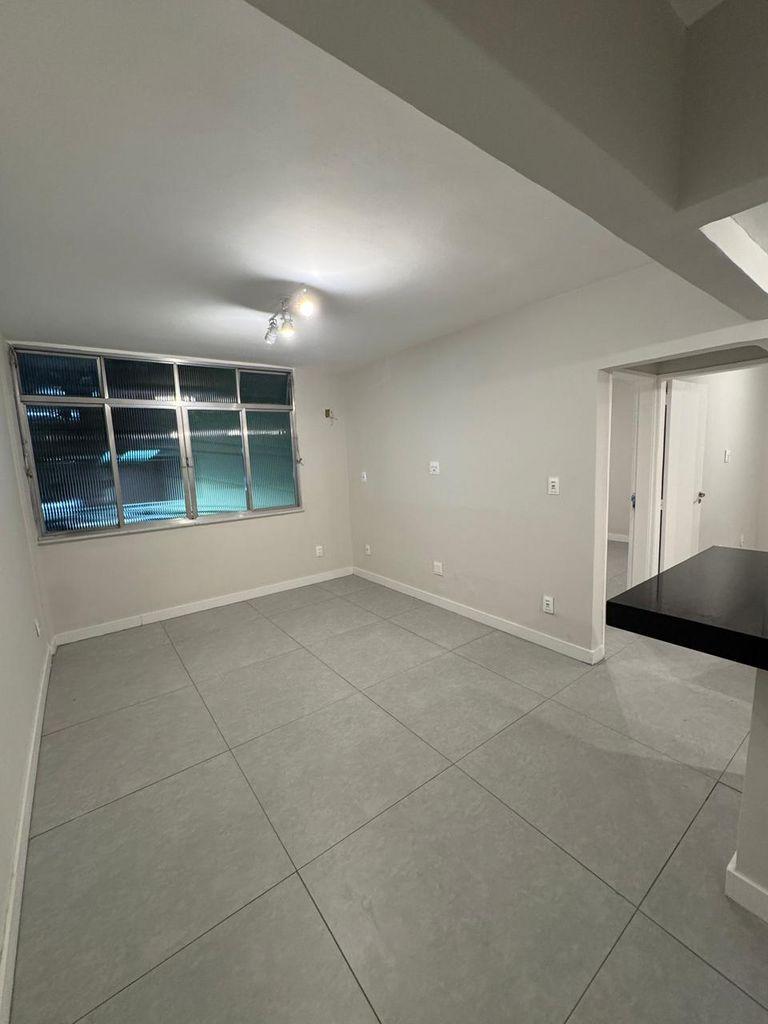 ? APARTAMENTO À VENDA NA RUA ADHEMAR BEBIANO ? ENGENHO DA RAINHA