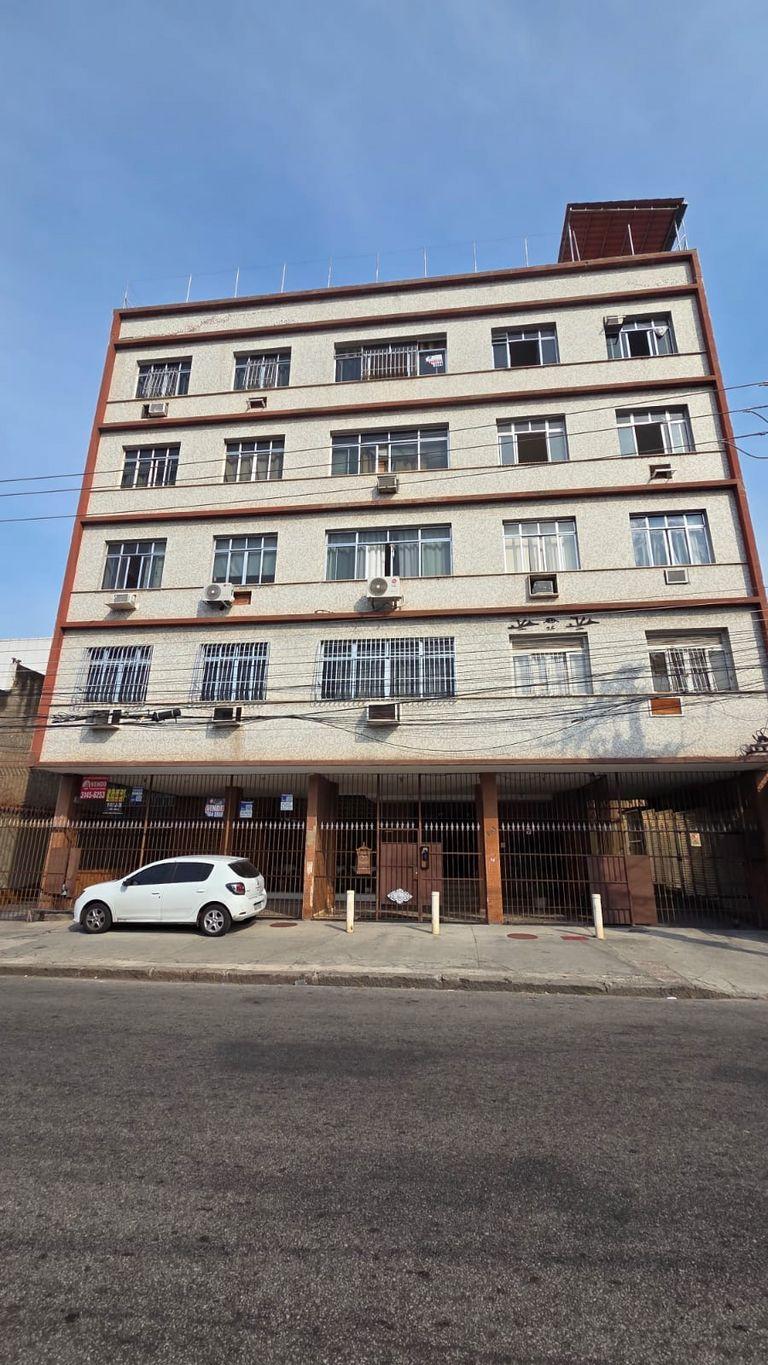 ? APARTAMENTO À VENDA NA RUA DONA ROMANA