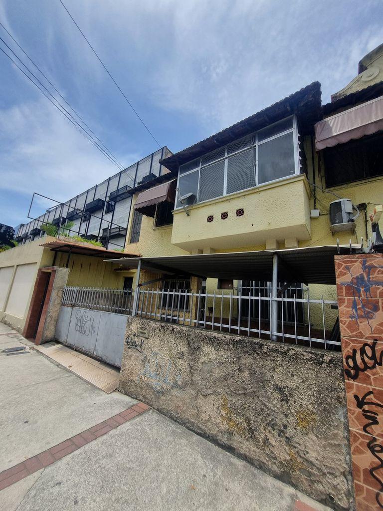 ? Casa de Vila Duplex no Melhor Estilo ? Excelente Oportunidade!