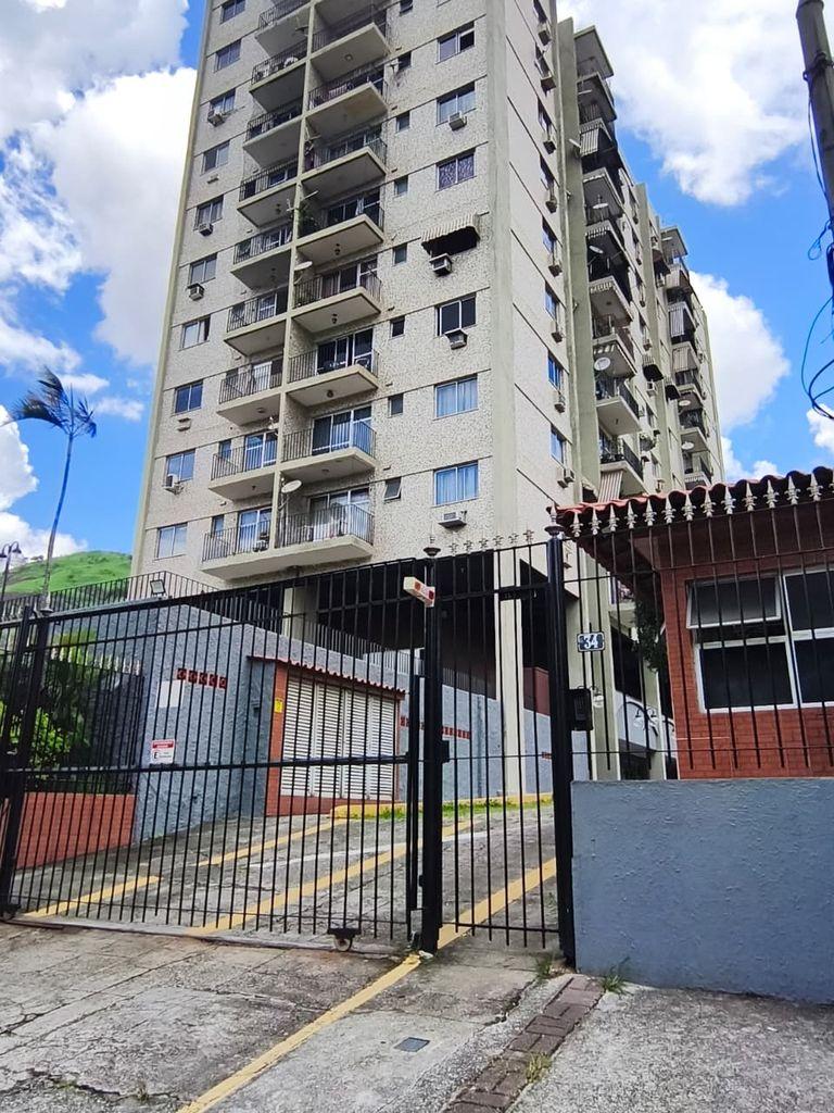 ? APARTAMENTO À VENDA NA RUA LIMA DRUMOND ? VAZ LOBO
