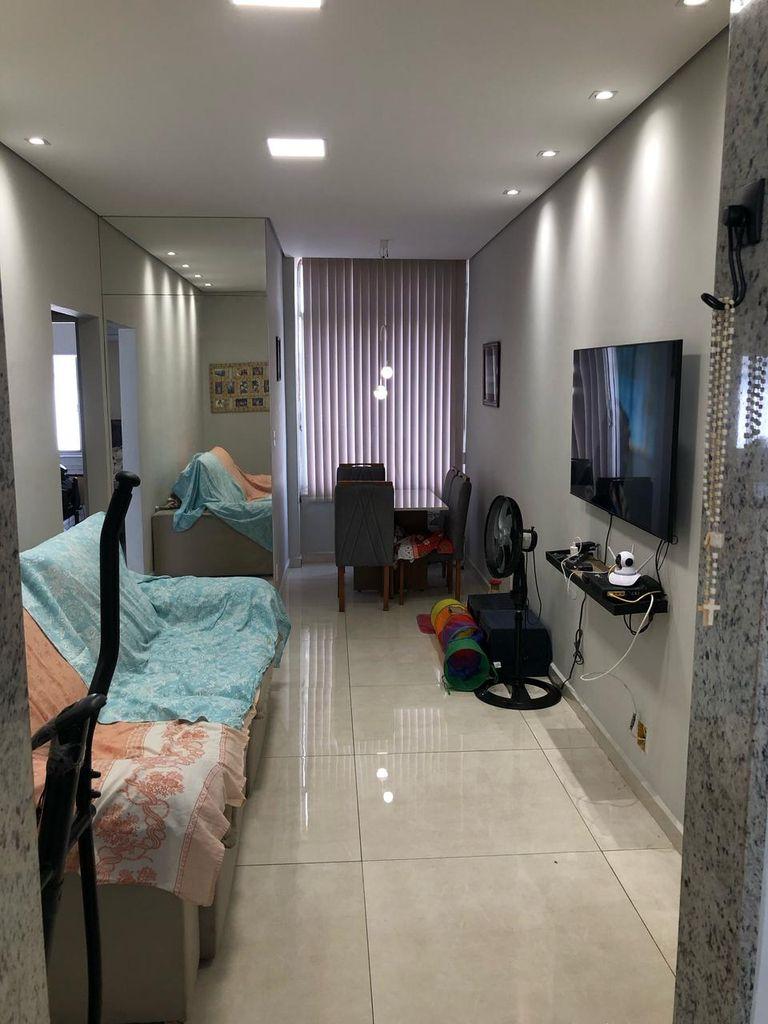 ? Apartamento à Venda em Todos os Santos ? Rua Piauí ?
