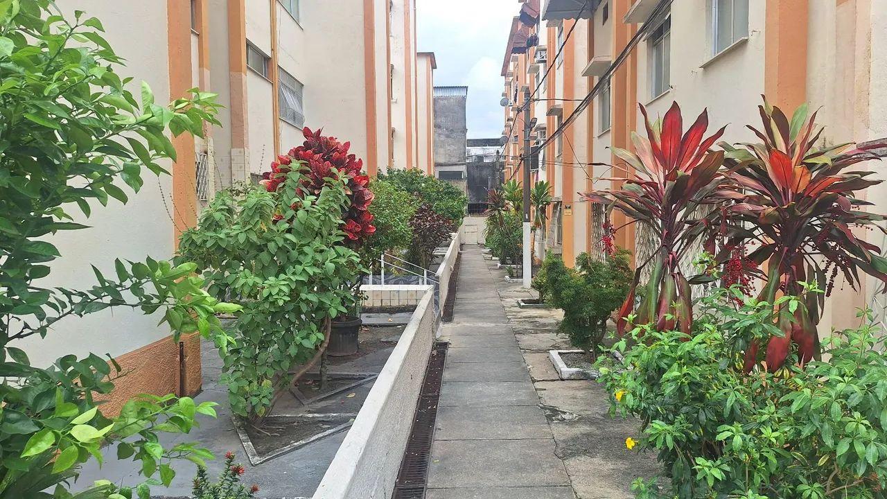 ? Apartamento à Venda em Piedade!