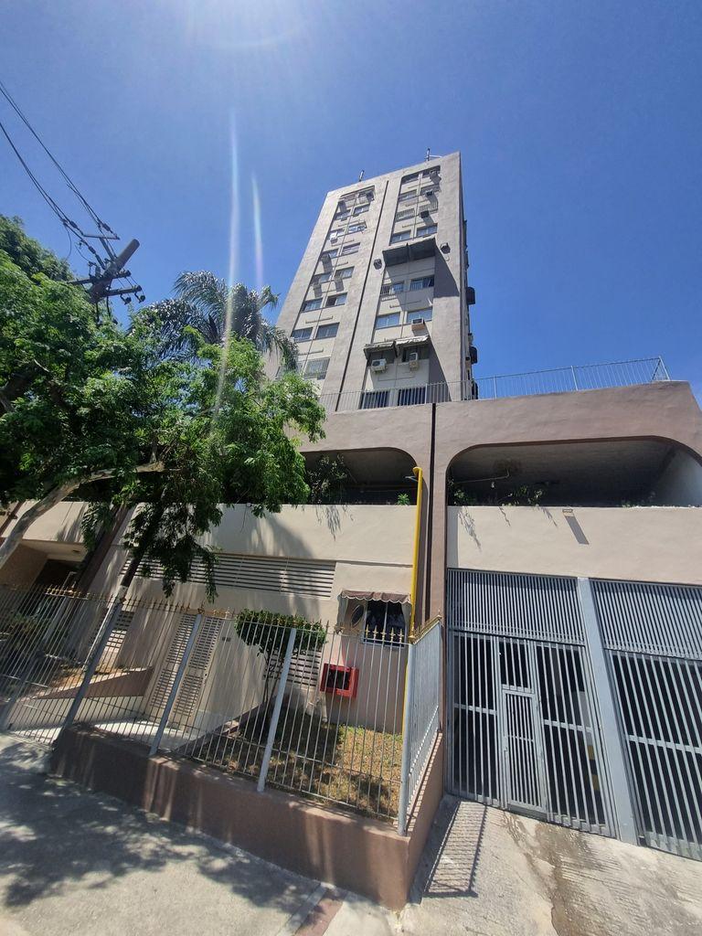 ? Apartamento no Engenho de Dentro ? Completo e Bem Localizado!