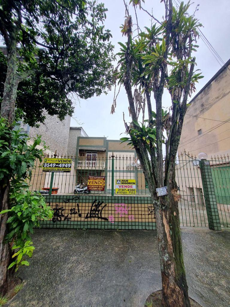 ? Apartamento Tipo Casa à Venda em Piedade ? Rua Torres de Oliveira ?