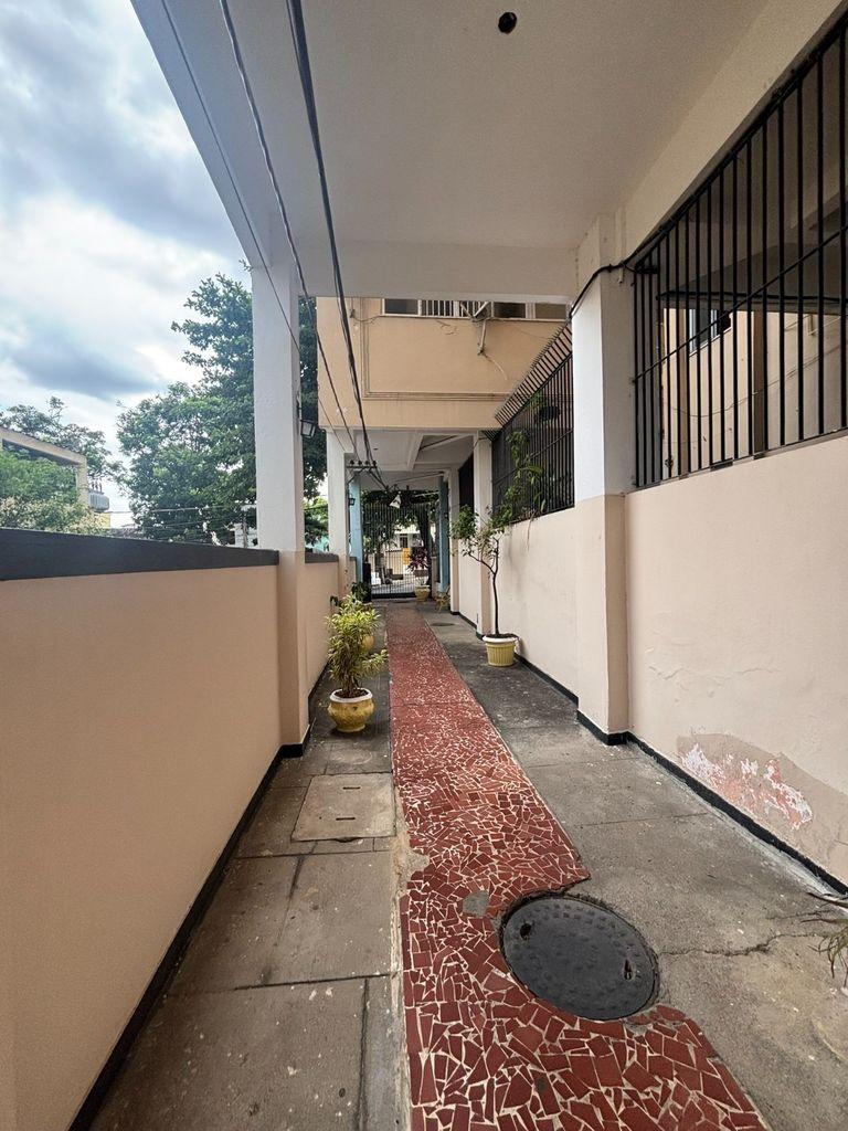 ? APARTAMENTO À VENDA NA RUA EMÍLIO MENEZES